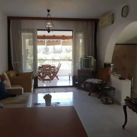 House With Private Beach Located In Akyarlar Holiday home *